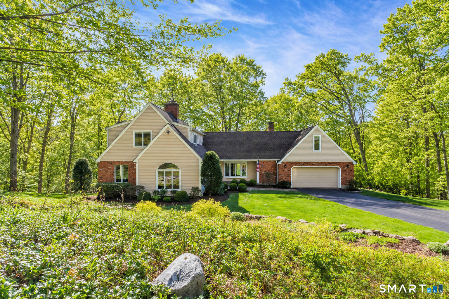 37 Hidden Brook Drive Brookfield CT 06804
