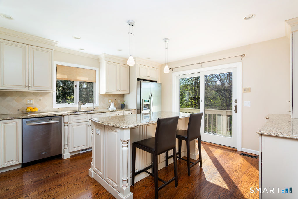 37 Hidden Brook Drive Brookfield CT 06804