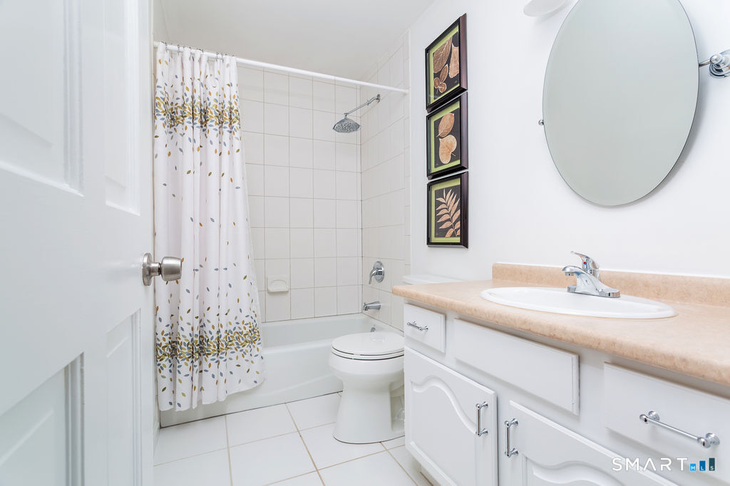 37 Hidden Brook Drive Brookfield CT 06804