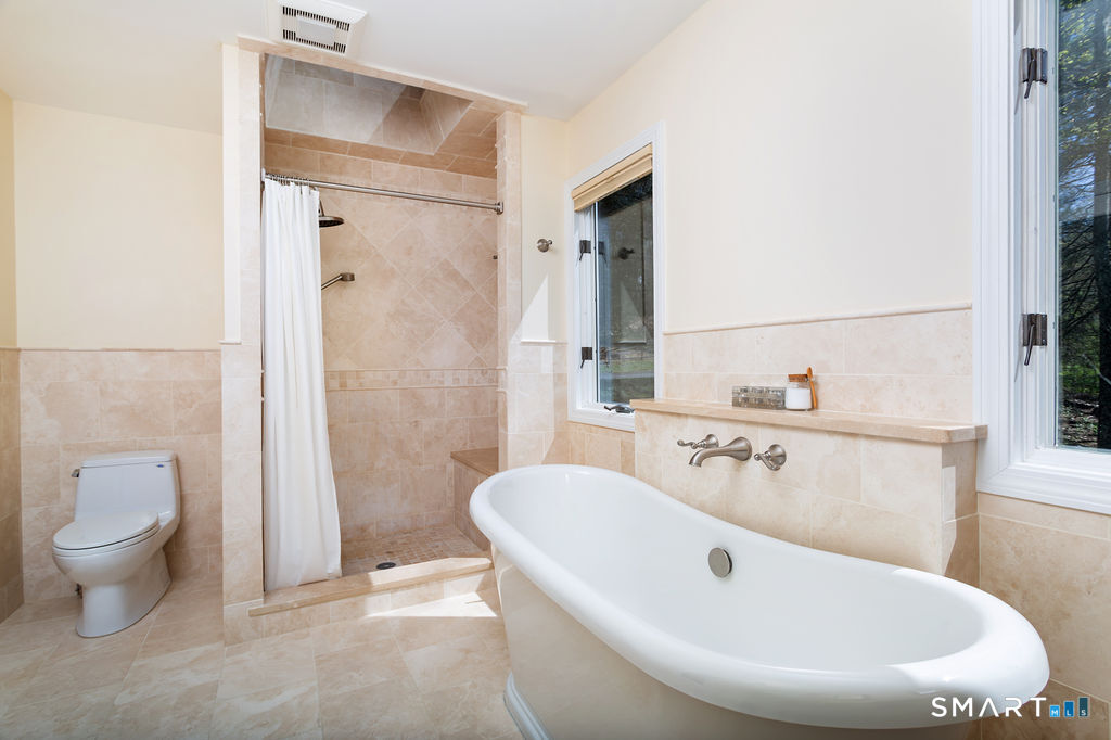 37 Hidden Brook Drive Brookfield CT 06804