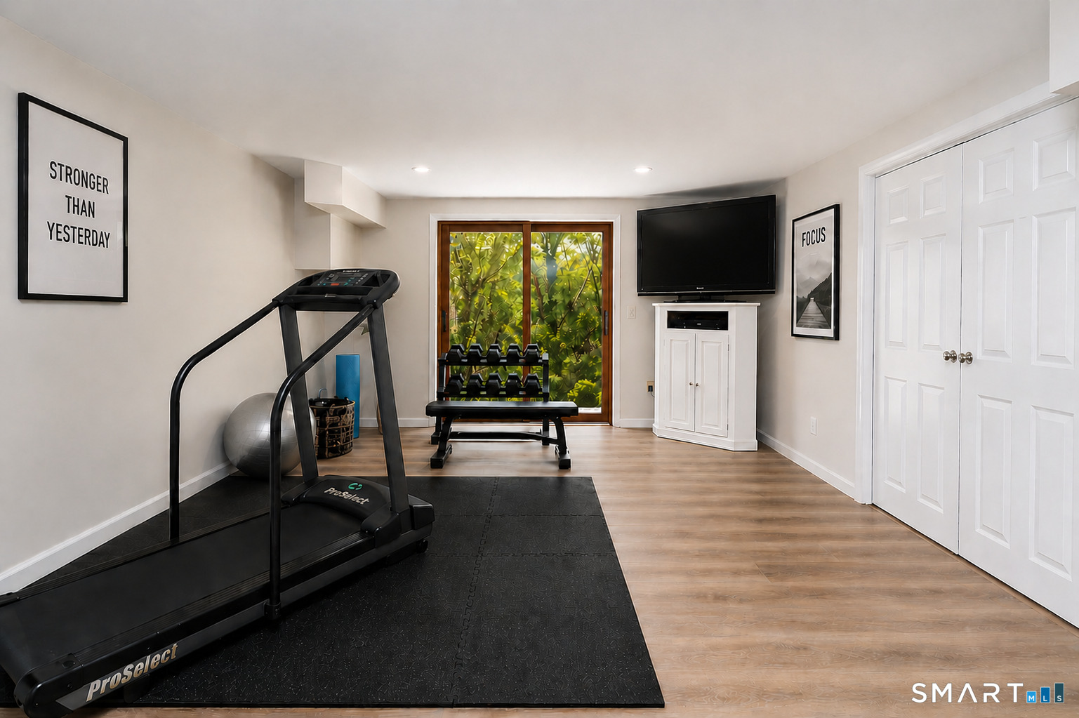 37 Hidden Brook Drive Brookfield CT 06804