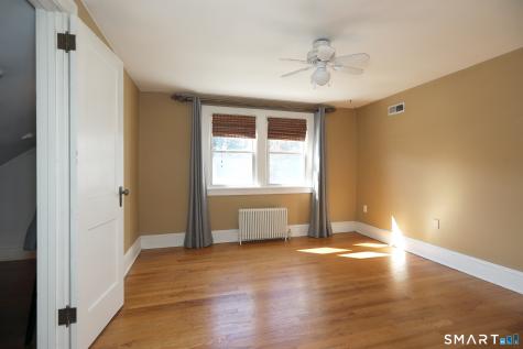 11 Grant Avenue Enfield CT 06082