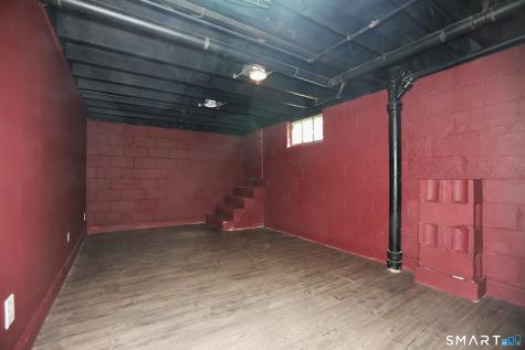 11 Grant Avenue Enfield CT 06082