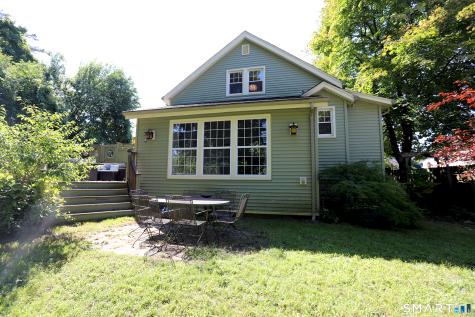 11 Grant Avenue Enfield CT 06082