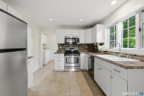 11 Warner Road Bridgewater CT 06752
