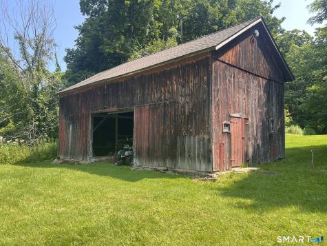 11 Warner Road Bridgewater CT 06752