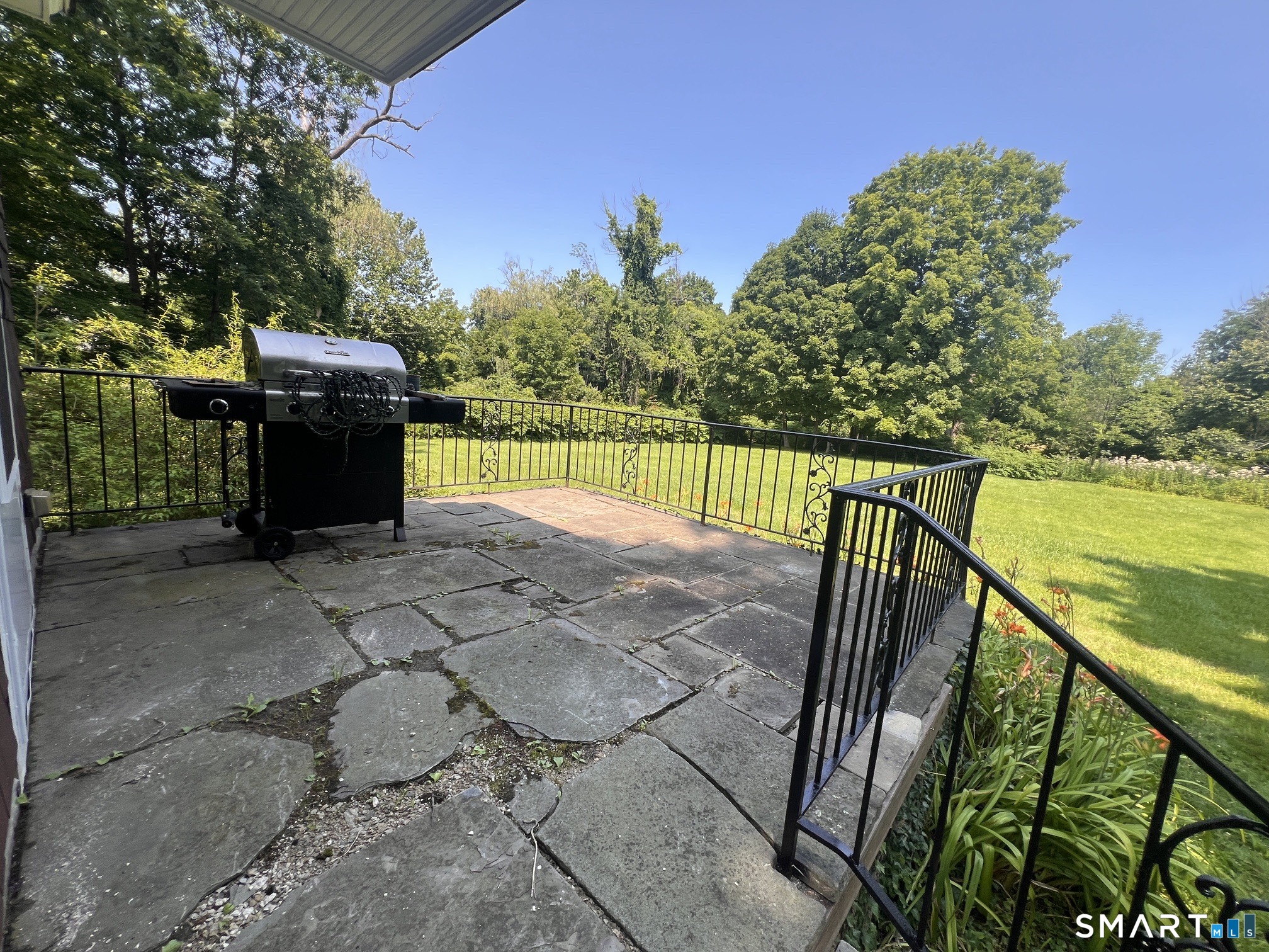 11 Warner Road Bridgewater CT 06752