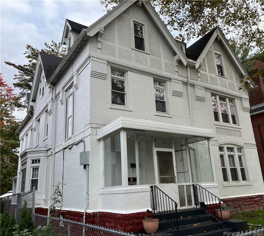 18 Marshall Street Hartford CT 06105