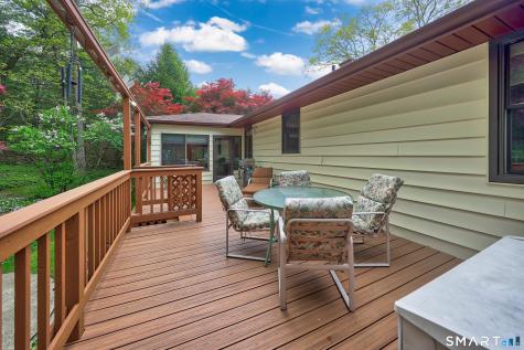 123 Evelyn Drive Naugatuck CT 06770