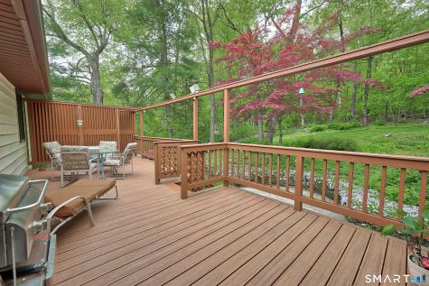 123 Evelyn Drive Naugatuck CT 06770