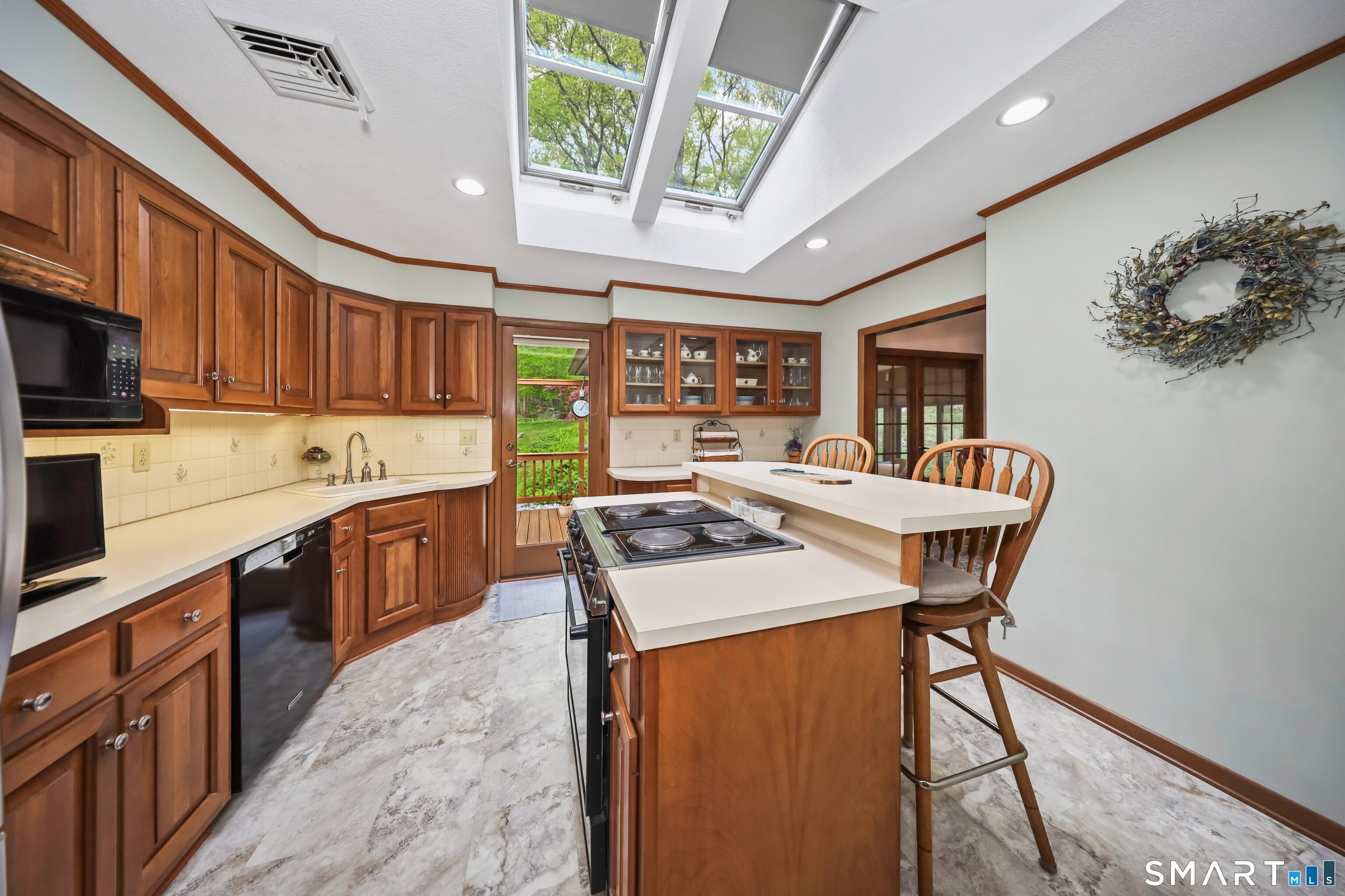 123 Evelyn Drive Naugatuck CT 06770