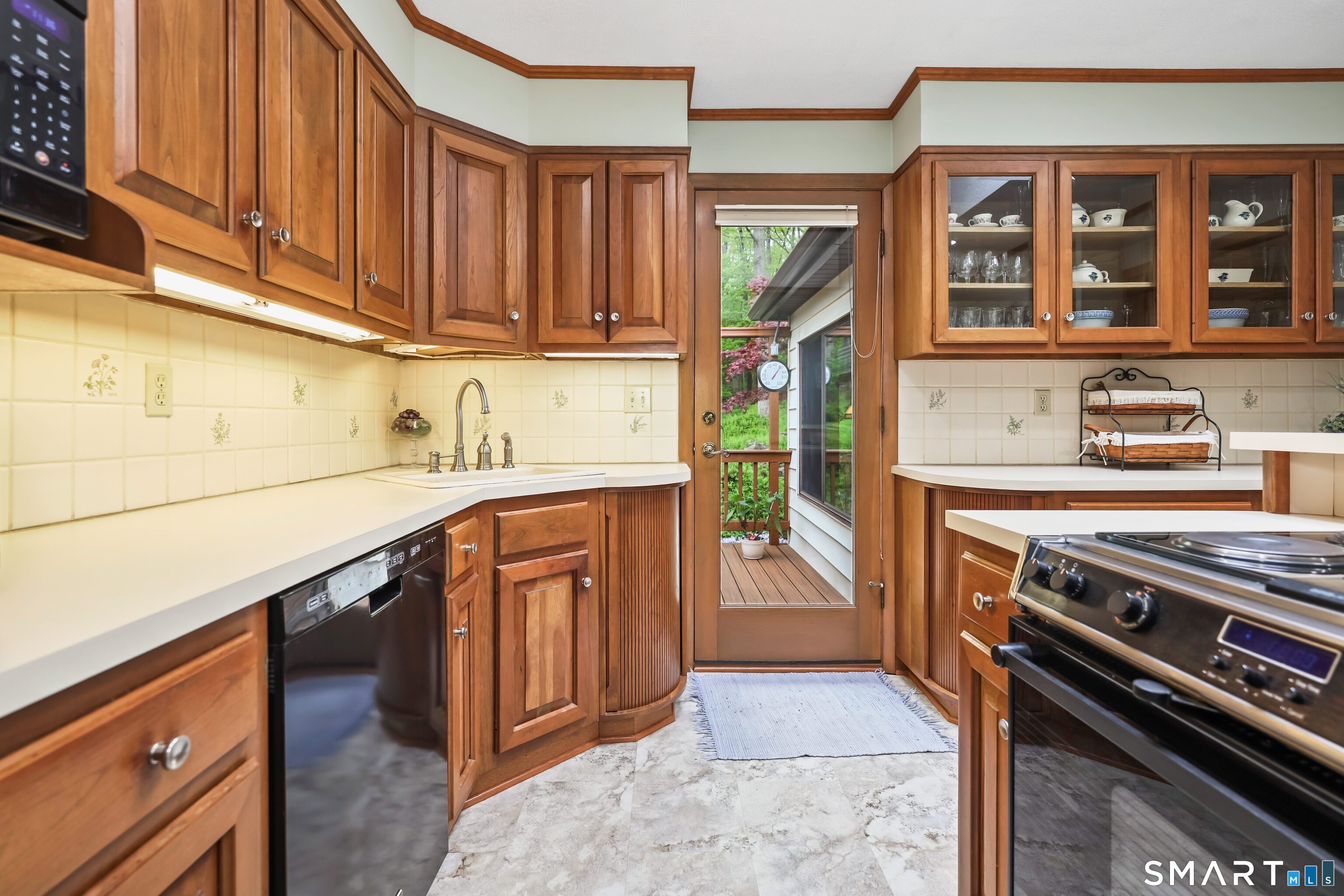 123 Evelyn Drive Naugatuck CT 06770