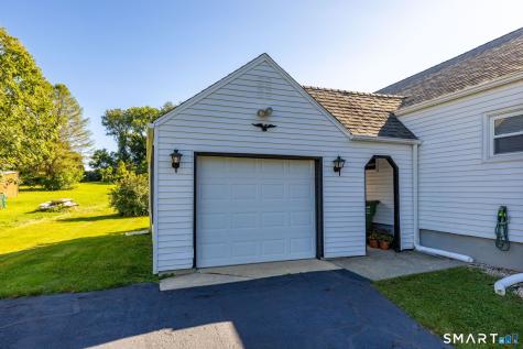 79 Plumb Road Middletown CT 06457