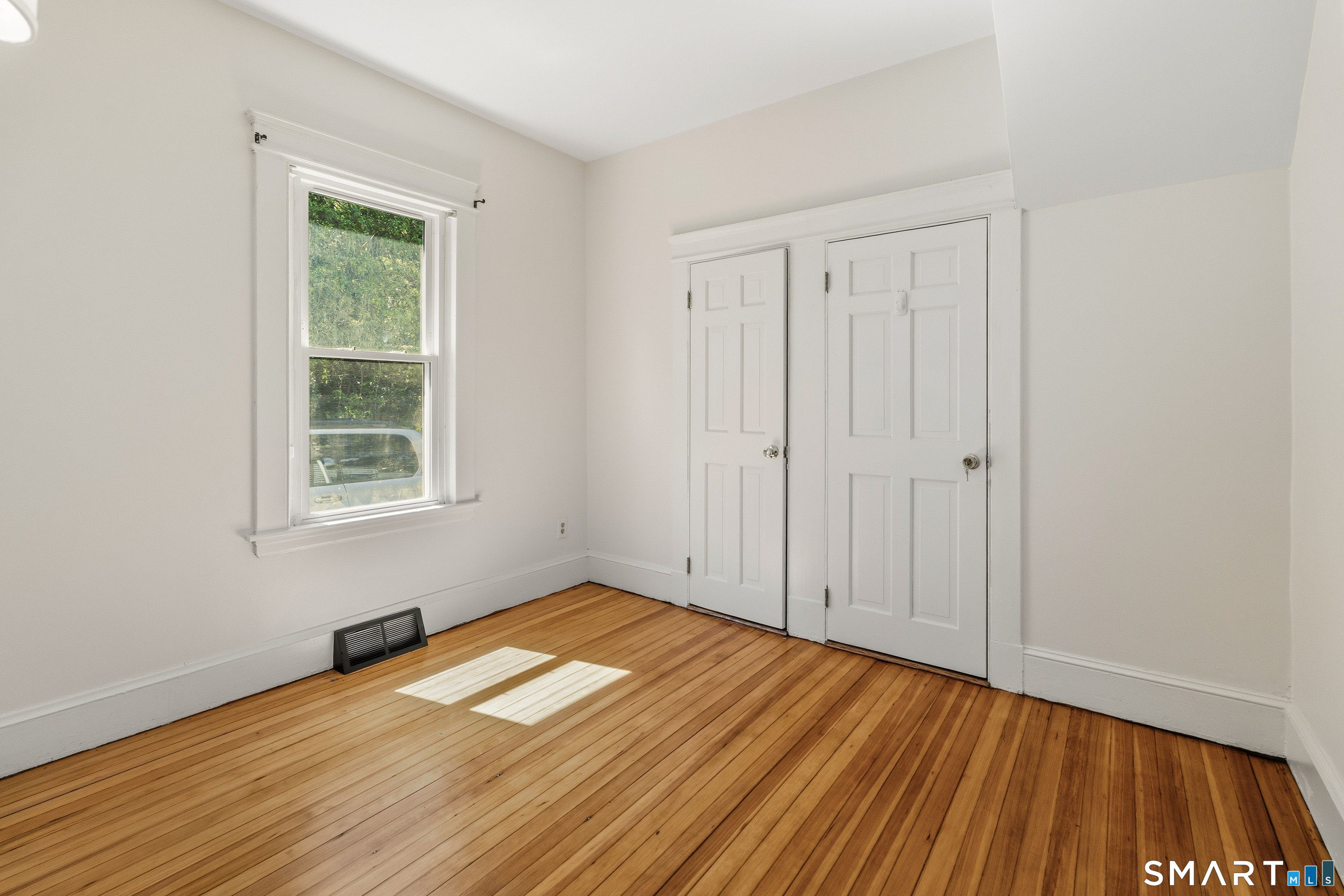 68 Moorland Avenue Waterbury CT 06708