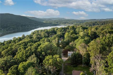 104 Cedar Road Sharon CT 06069