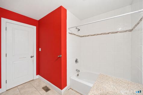126 Conrad Drive New Haven CT 06515