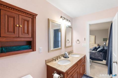 126 Conrad Drive New Haven CT 06515