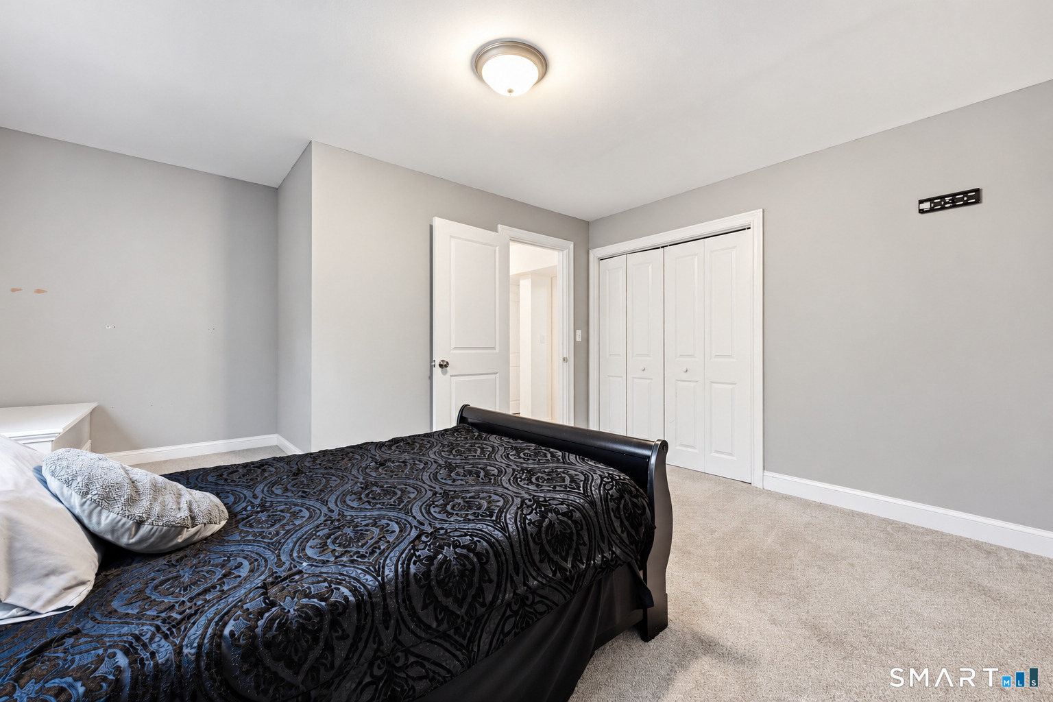 126 Conrad Drive New Haven CT 06515