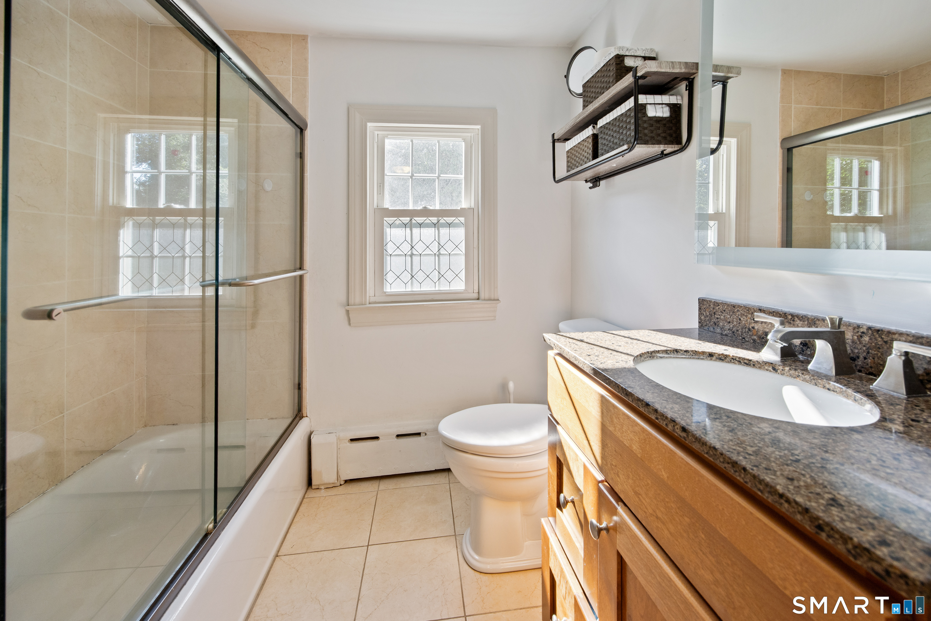 179 Bayard Avenue North Haven CT 06473