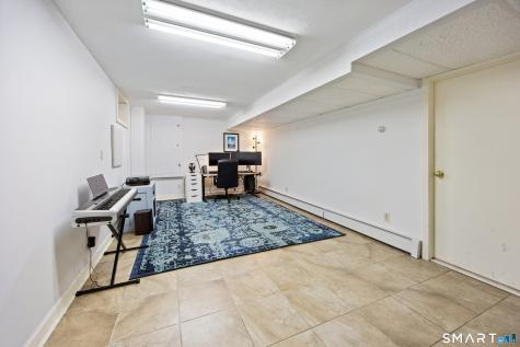 179 Bayard Avenue North Haven CT 06473