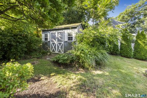 179 Bayard Avenue North Haven CT 06473