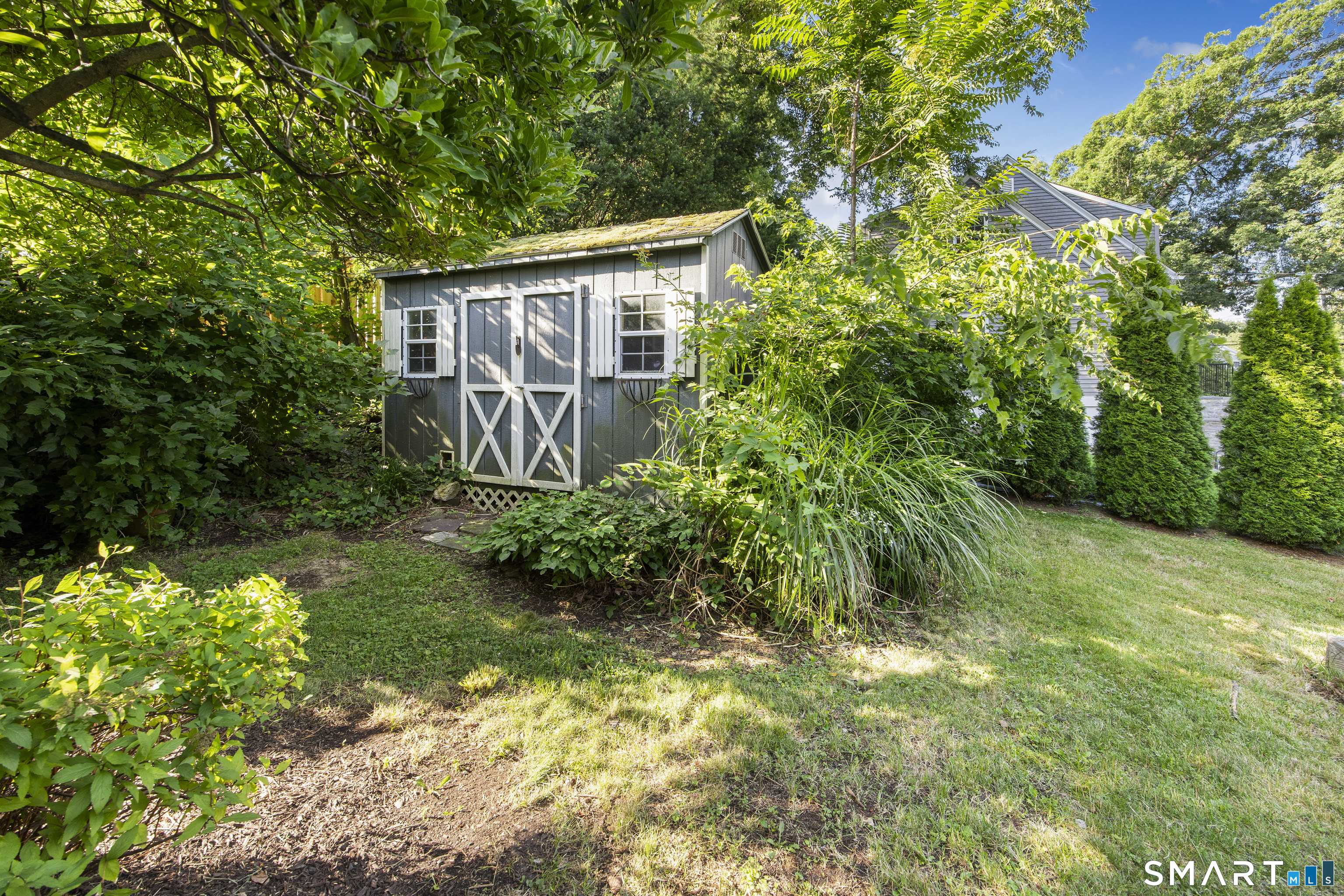 179 Bayard Avenue North Haven CT 06473