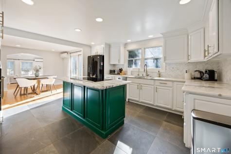 179 Bayard Avenue North Haven CT 06473