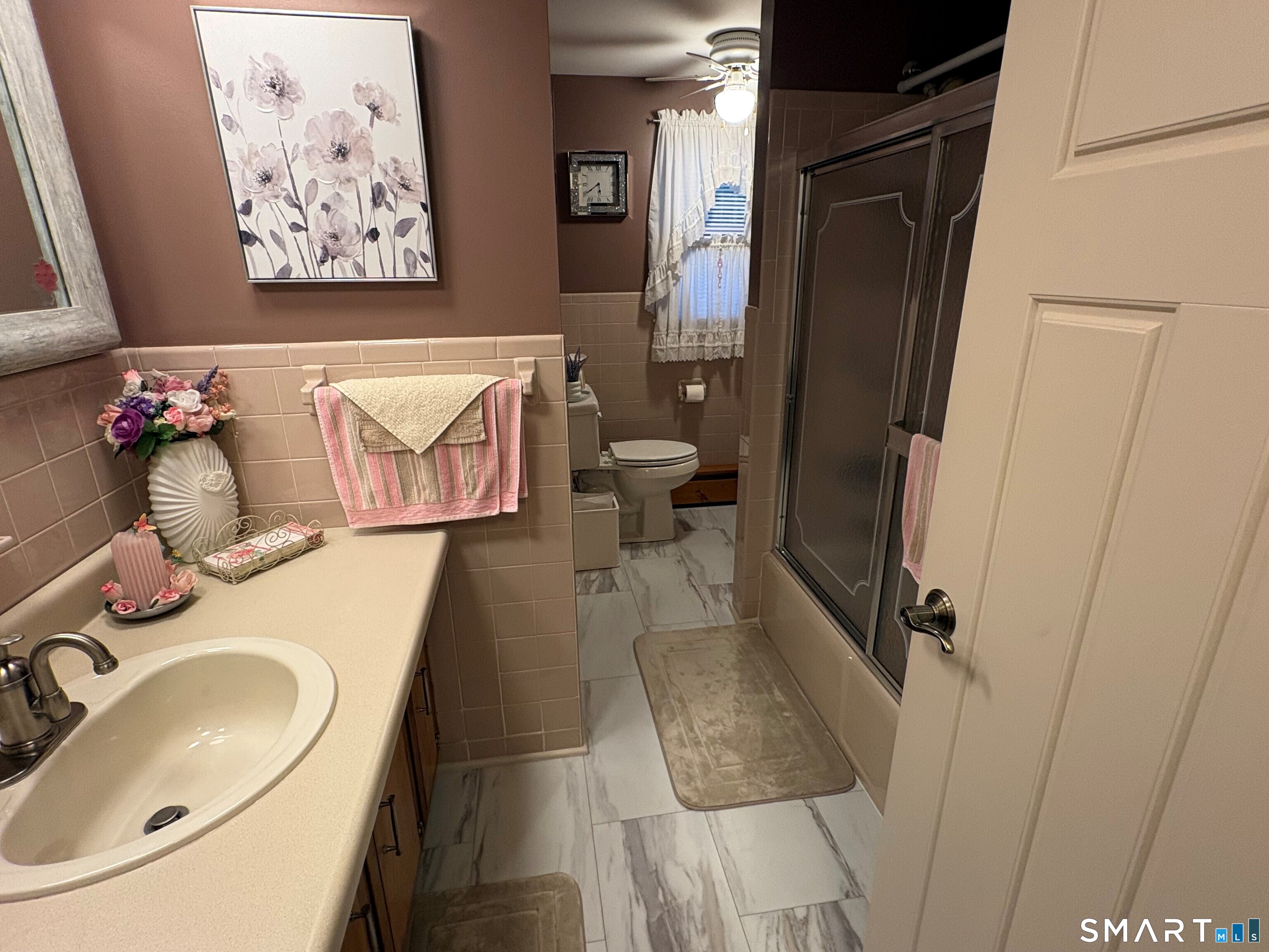 4 Dempsey Court Ansonia CT 06401
