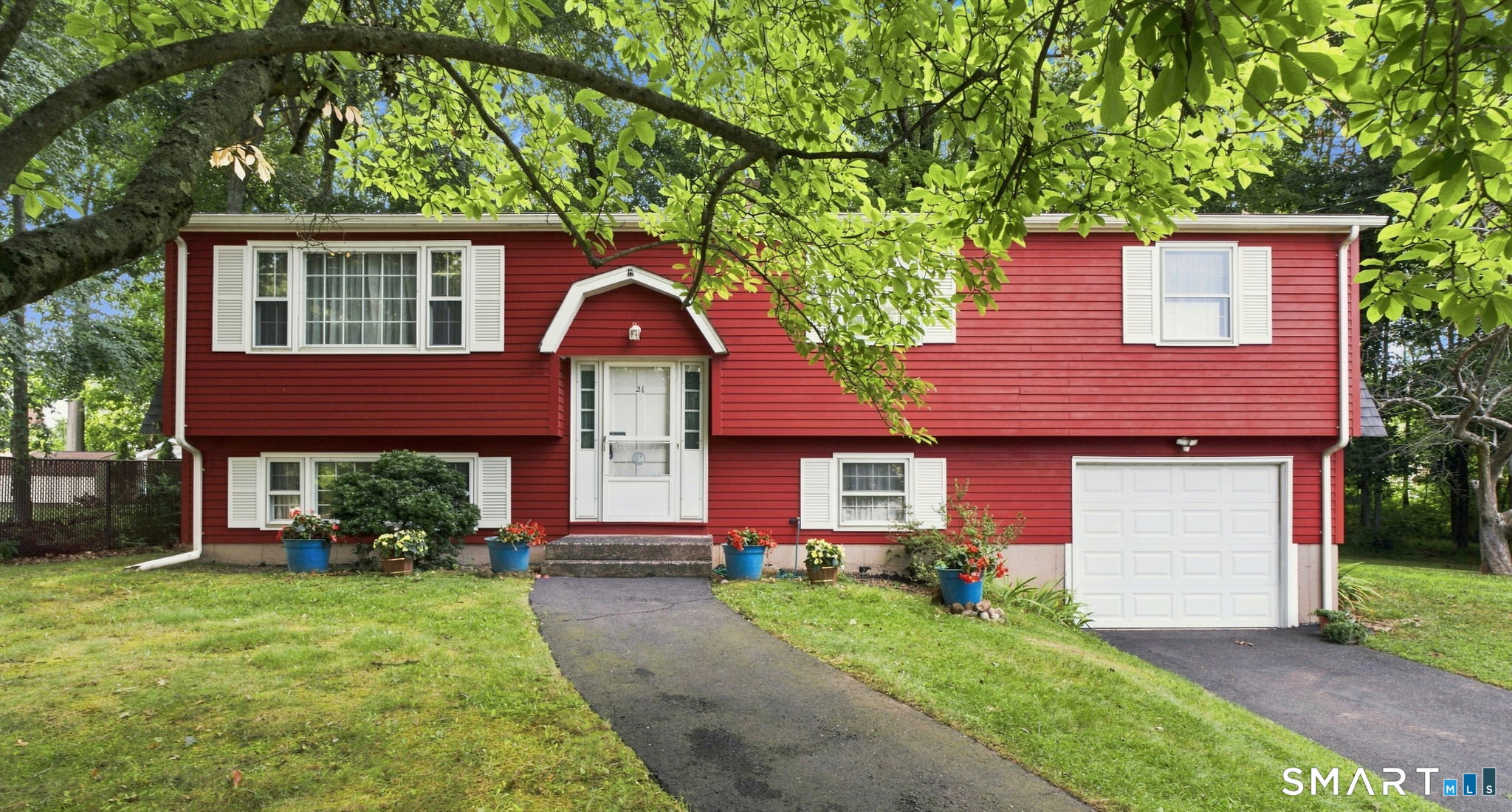21 Knollwood Road Southington CT 06489