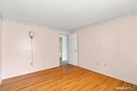 21 Knollwood Road Southington CT 06489