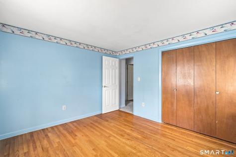 21 Knollwood Road Southington CT 06489