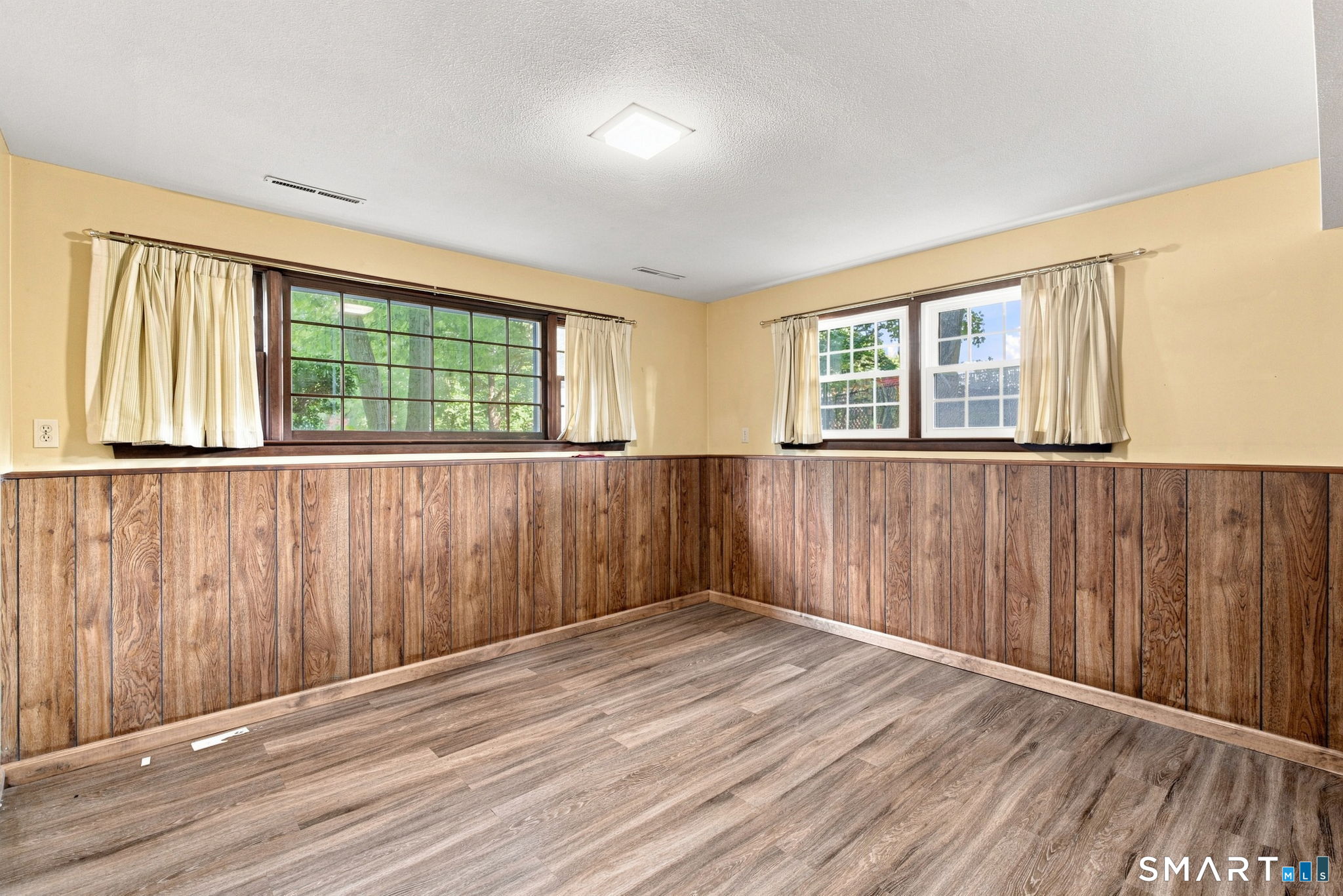 21 Knollwood Road Southington CT 06489