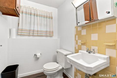 21 Knollwood Road Southington CT 06489