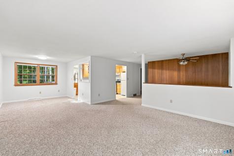 21 Knollwood Road Southington CT 06489