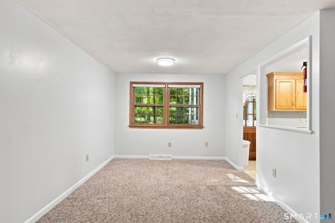 21 Knollwood Road Southington CT 06489