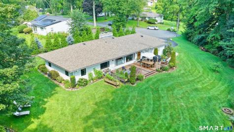 85 Blueberry Knolls Middlebury CT 06762