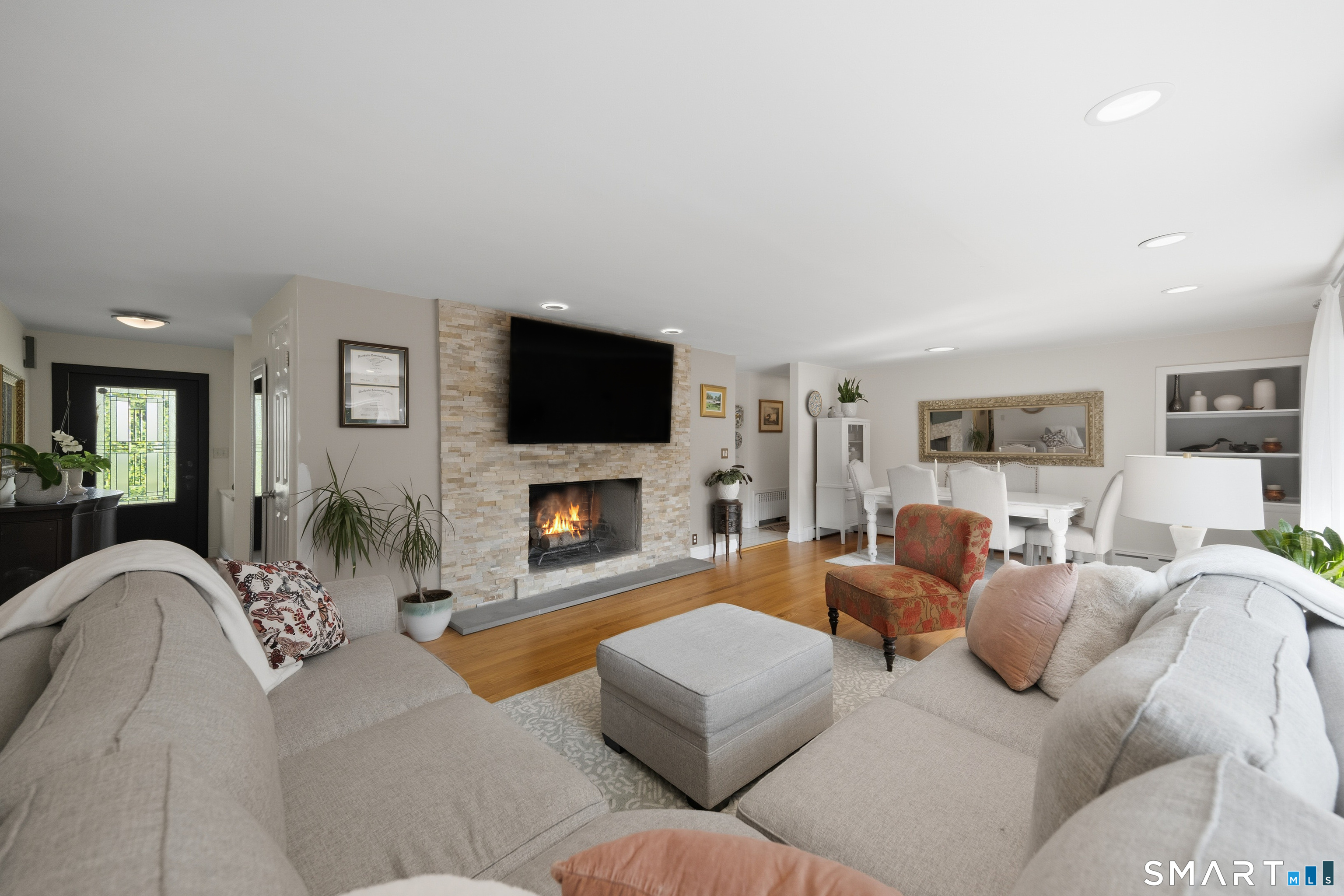 85 Blueberry Knolls Middlebury CT 06762