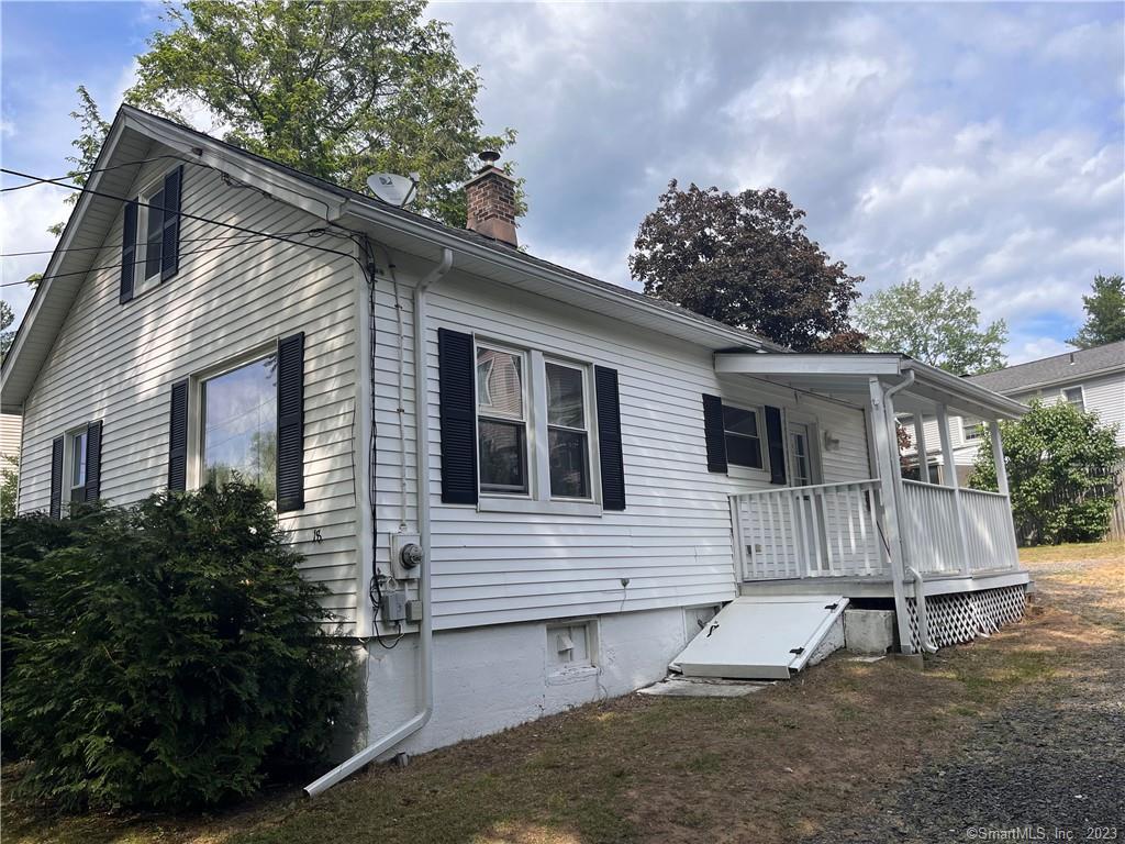 18 Plumtrees Road Bethel CT 06801