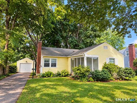 33 Howard Avenue Middletown CT 06457