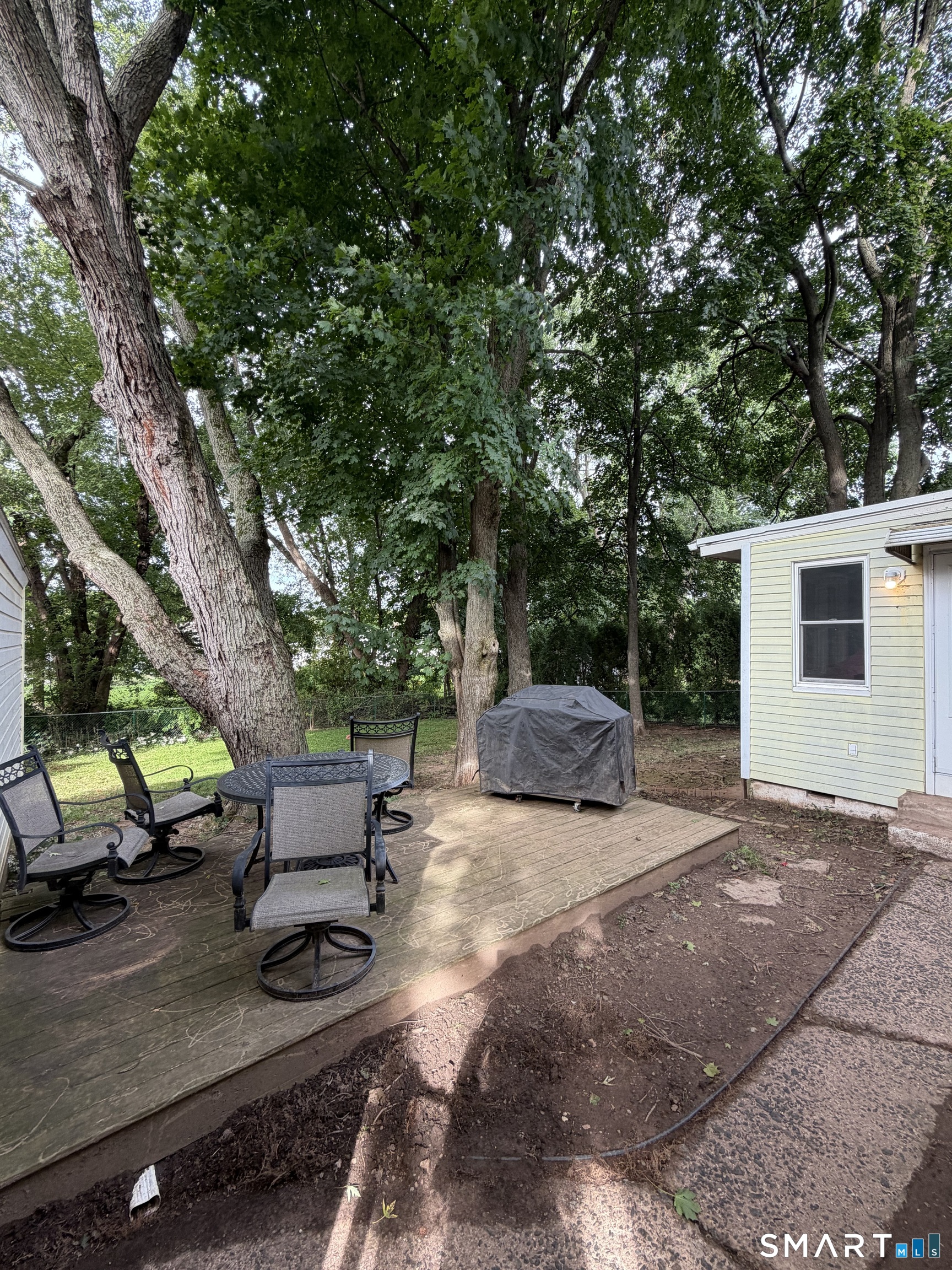 33 Howard Avenue Middletown CT 06457