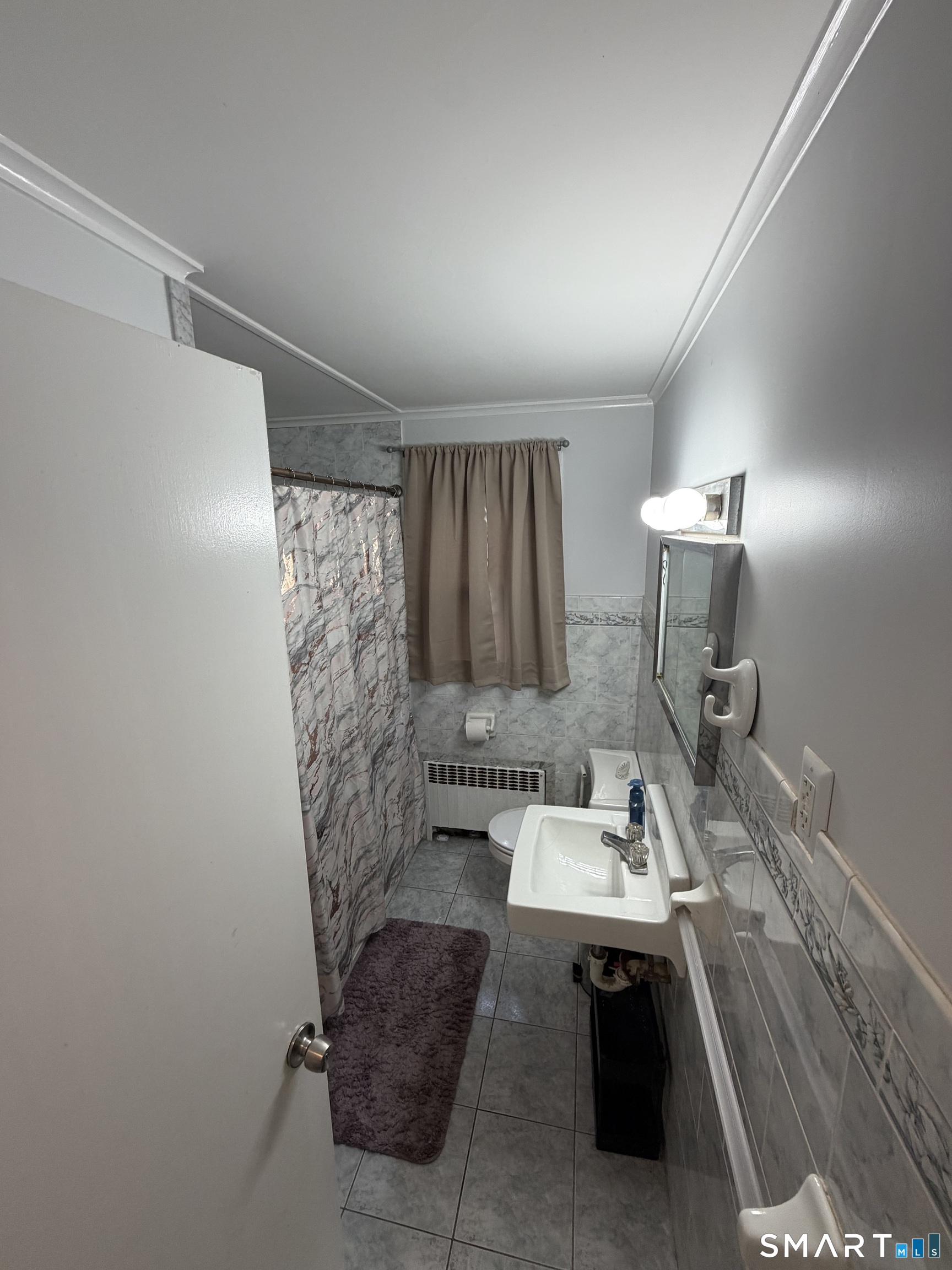 33 Howard Avenue Middletown CT 06457