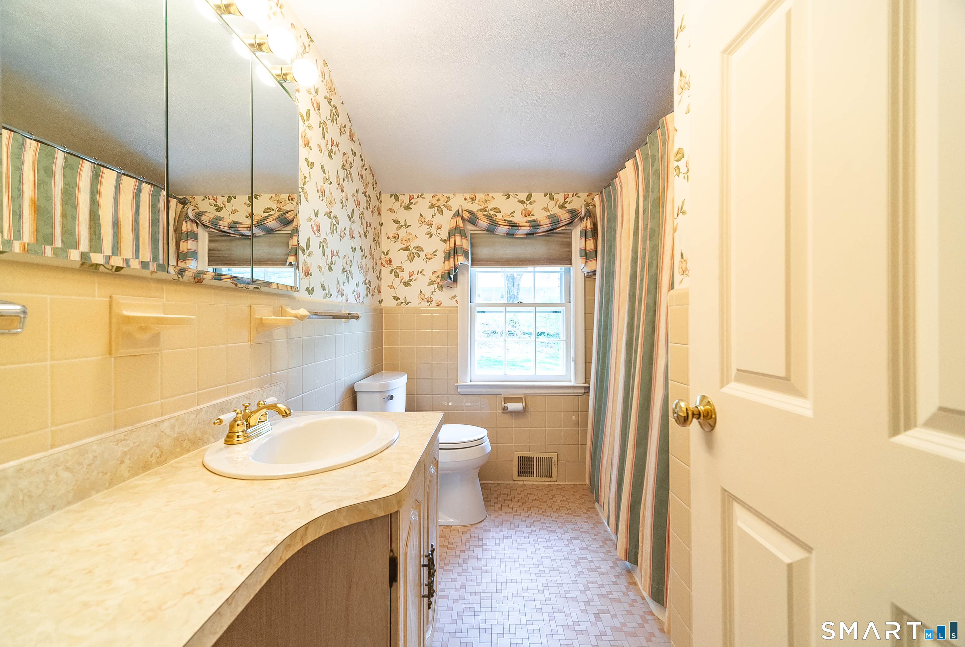 105 Midwell Road Wethersfield CT 06109