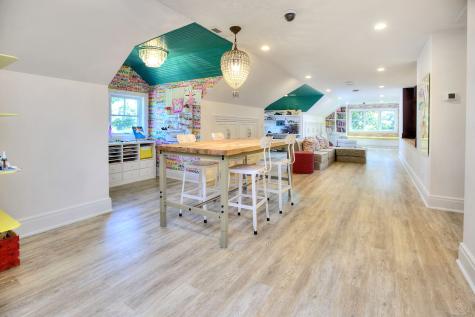 10 Debra Lane Westport CT 06880