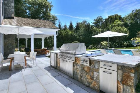 10 Debra Lane Westport CT 06880