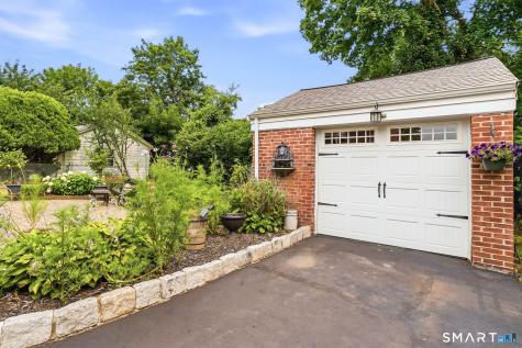 37 Cleveland Road New Haven CT 06515