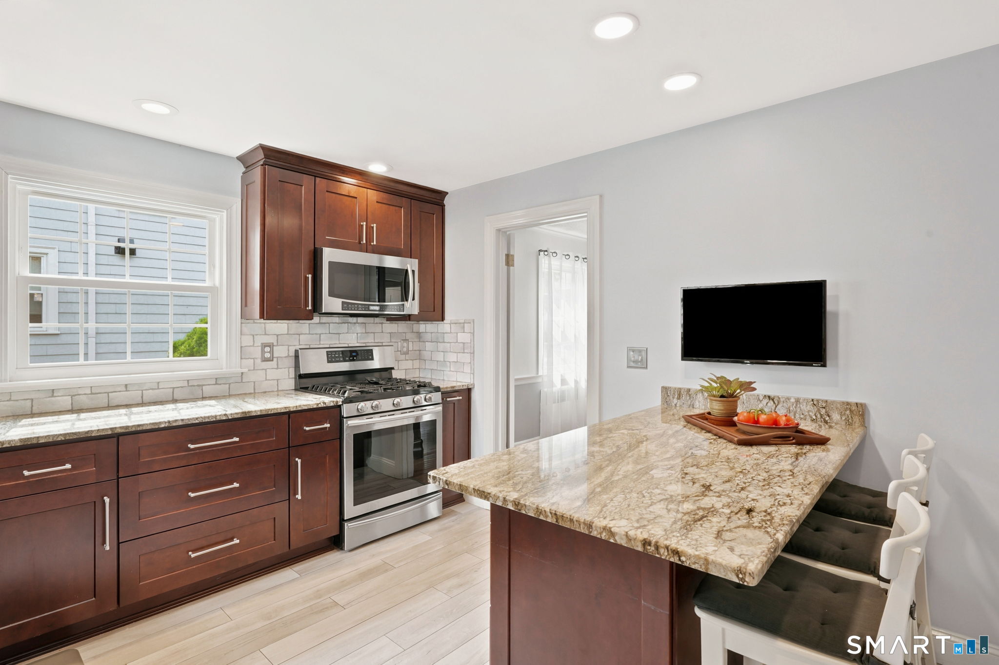 37 Cleveland Road New Haven CT 06515