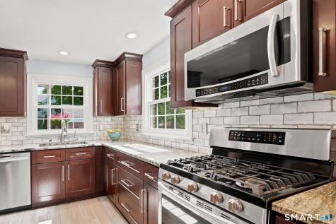37 Cleveland Road New Haven CT 06515