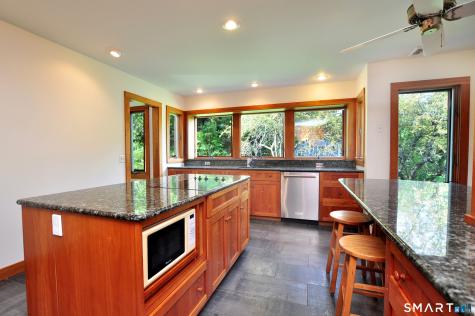 2 Metacomet Drive East Granby CT 06026