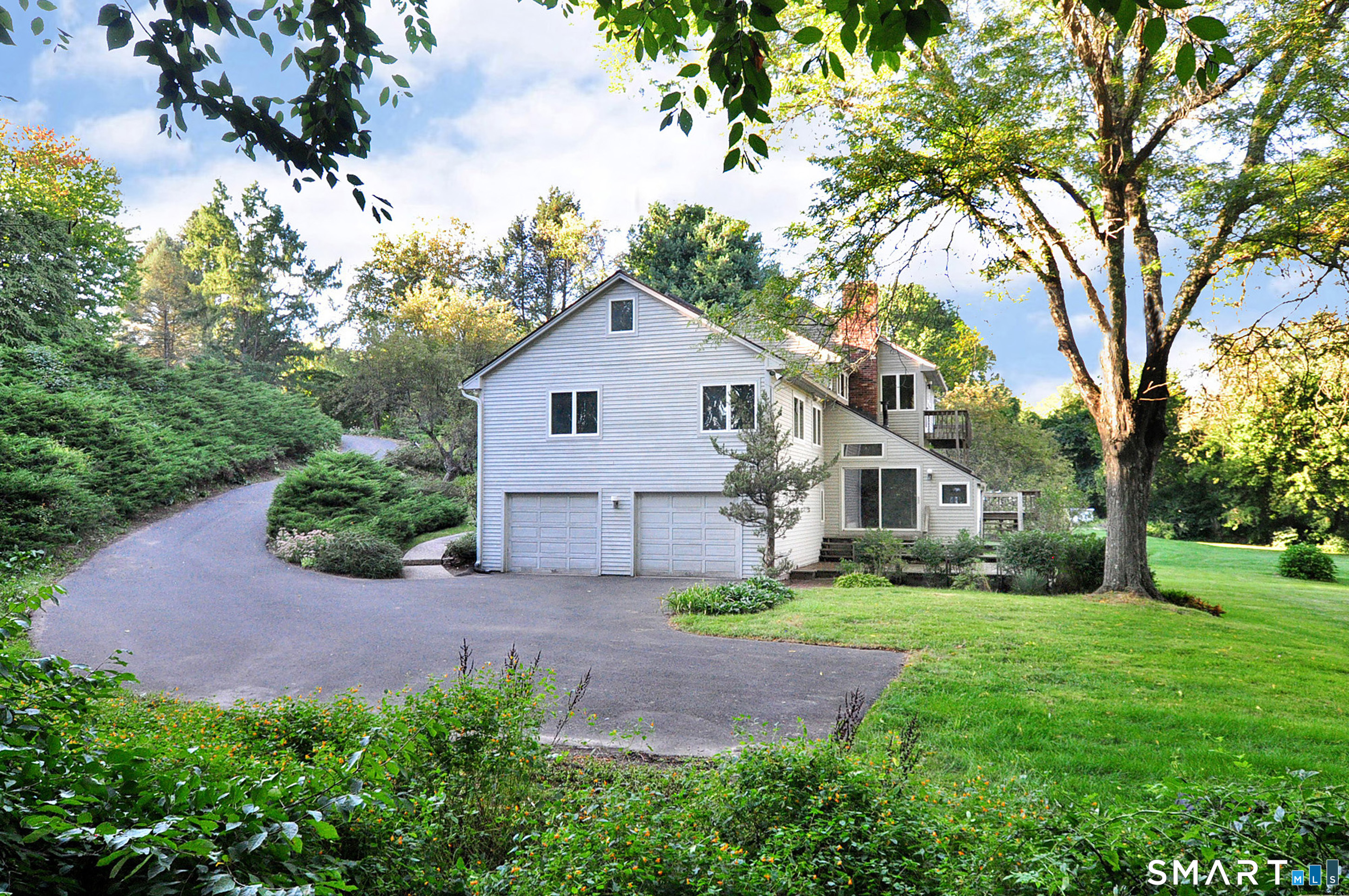 2 Metacomet Drive East Granby CT 06026