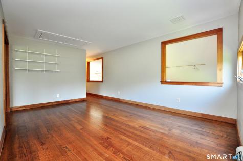 2 Metacomet Drive East Granby CT 06026